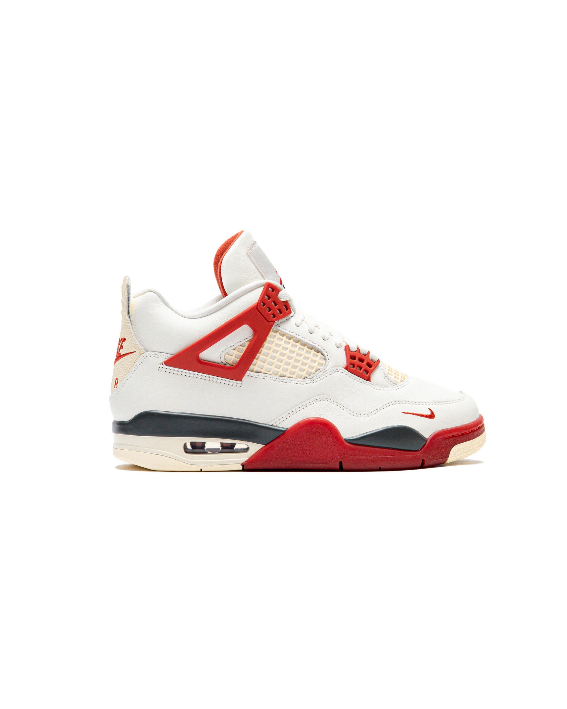 Air Jordan x Nigel Sylvester 4 Retro 'Brick After Brick' | IQ8055